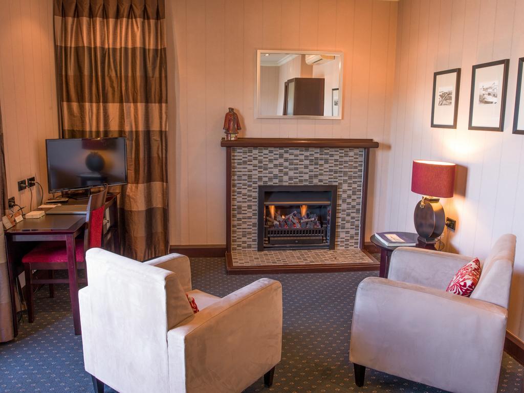 The Crown Hotel Napier Εξωτερικό φωτογραφία